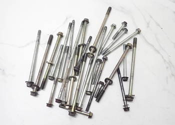 Zestaw Śrub Szpilek z Silnika Utwardzane 6/8mm Suzuki VX 800 90-97r