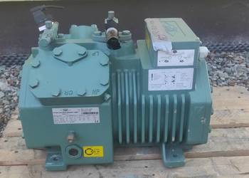 Sprężarka półhermetyczna Bitzer 12,5kW(-5°C / +40°C)  4FC-3.2Y-40S