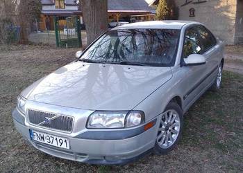 Części Volvo S 80 blacharskie i mechaniczne.