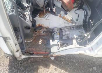 PRÓG LEWY ĆWIARTKA KABINY MERCEDES ATEGO