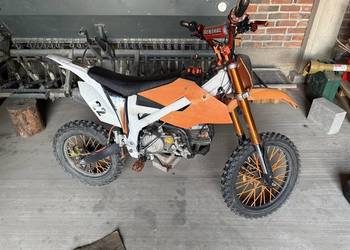 Sprzedam crossa 212 4v