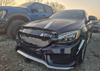 Mercedes C300 Coupe 2017 pakiet AMG uszkodzony w kraju