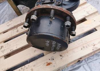 Massey Ferguson VT {Zwolnica Zwrotnica lewa Dana} Massey Ferguson VT {Zwolnica Zwrotnica lewa Dana}