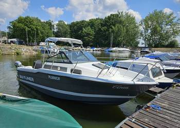 Bayliner Trophy Suzuki DT225 motorówka łódź kabinowa motorowa łódka jacht