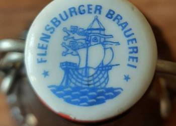 Butelka konekcjonerska po niemieckim piwie Flensburger Pilsner