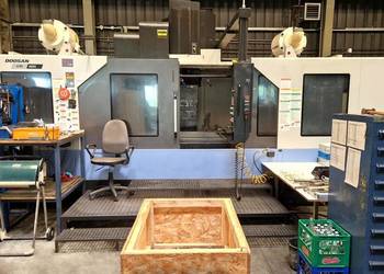 Centrum obróbcze pionowe CNC DOOSAN VM 960L