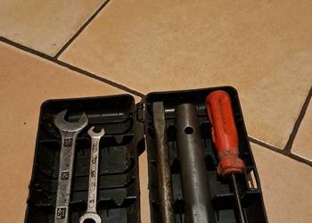 Skrzynka z kluczami Fiat 126p-125p