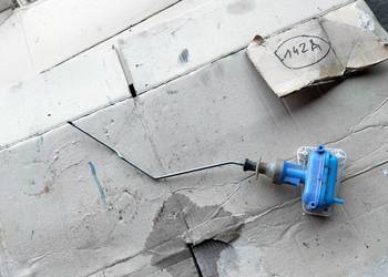 POMPKA ZAMKA DRZWI AUDI 80 90 B4