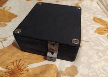 Fiat 126p maluch obudowa głośnika pod deskę rozdzielczą. unitra safari prl