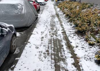 Odśnieżanie posesji, chodników