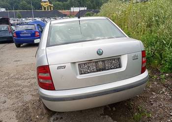 Skoda Fabia I 1,4  sedan klapa tylna, częsci transport FV/ dostawa