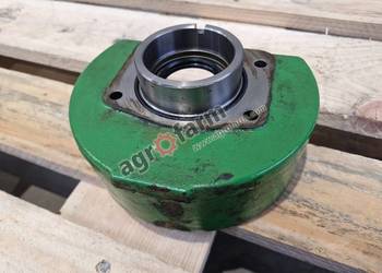 Obudowa łożyska John Deere 6155M