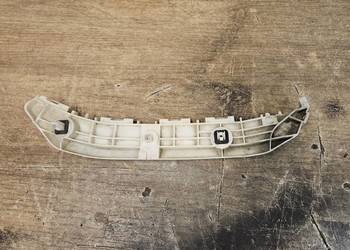 TOYOTA VERSO S ŚLIZG ZDERZAKA LEWY TYŁ 52576-52100