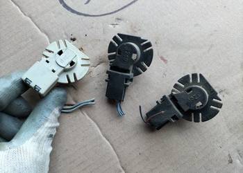 AUDI 80B4 80B3  OPRAWKA WTYCZKA KOSTKA ŻARÓWKI LAMPY TYLNEJ