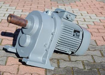 Motoreduktor 7.5kw. 125obr./min. FIRMY VEM.