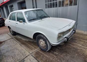 Peugeot 504 -1,8,  KLASYK, nowy lakier, sprawny, bez korozji, WYPRZEDAŻ