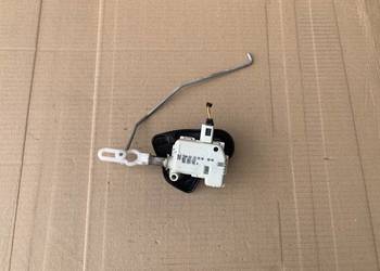 Siłownik zamka tył 8E5962115 audi a4 b6 Siłownik zamka tył 8E5962115 audi a4 b6