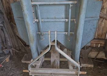 Sadzarka kubełkowa polska