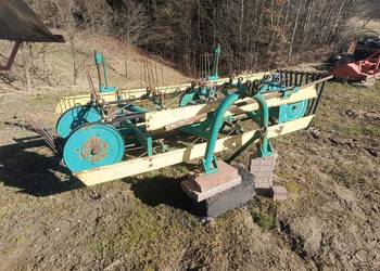 Przewracarka zgrabiarka taśmowa