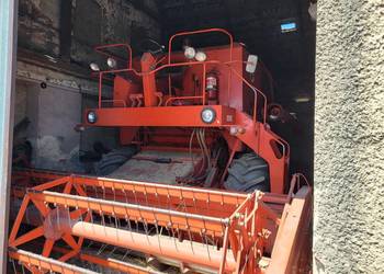 Kombajn zbożowy Bizon Super Z056 – garażowany, sprawny