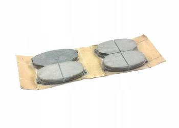 KLOCKI HAM. PRZÓD MITSUBISHI STARION 2.0 TURBO 82-90 NOWE AKEBONO MB238262