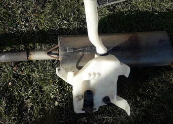 Zbiornik spryskiwaczy silniczek Opel Vectra C 2005r 1.8 16v ecotec