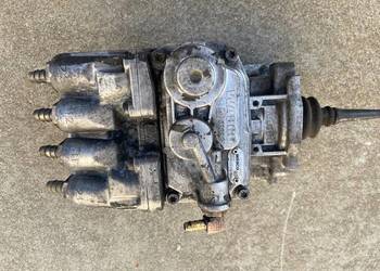 Zawór Wabco Główny Zawór Hamulcowy Man TGL TGM 4800200210 81521306305