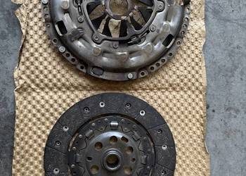 Oryginalne nowe sprzęgło + docisk VW T5 03L141031L