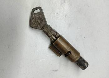 Blokada kierownicy i siedzenia wsk