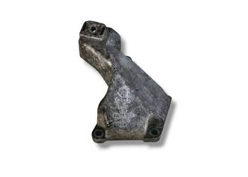 ŁAPA WSPORNIK SILNIKA LEWA AUDI A4 B6 A6 C5 VW PASSAT B5 FL 2.8B 8D0199307G
