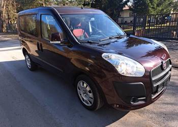 Śliczny Fiat Doblo 1.4 benzyna 90km 2011r 5 osób sprowadzony do opłat