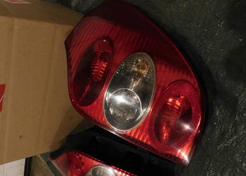 Lampy TYŁ Renault Laguna 2 (2005r)