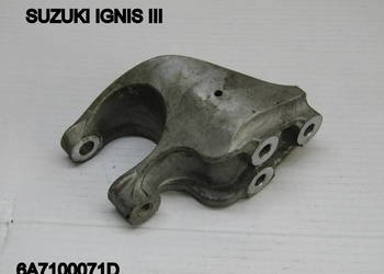 ŁAPA ZAWIESZENIA SKRZYNI BIEGÓW SUZUKI IGNIS 1.2 6A7100071D