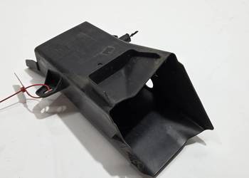 TUNEL NA TARCZE PRAWY BMW F10 F11 OE 7200798