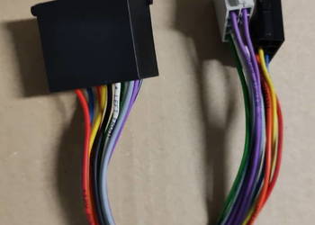 Adapter do radia samochodowego BMW ISO