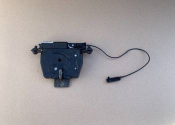 7200511 zamek klapy bagażnika Bmw x1 e84