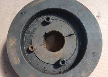 Koło pasowe 170 mm, wał 30 mm na 4 paski 17