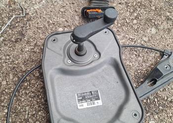 Skoda fabia II podnośnik szyby prawy tył 5J4839402B