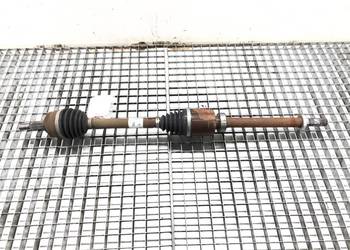 PÓŁOŚ PRAWY PRZÓD RENAULT CAPTUR II 391002592R 1.3 140KM PRZEGUB