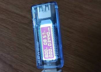 Miernik ładowania usb