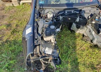 ĆWIARTKA PRAWA PRZÓD MERCEDES - BENZ SL 350 R230 ĆWIARTKA PRAWA PRZÓD MERCEDES - BENZ SL 350 R230