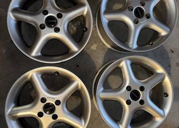 Borbet 4x100 et 35 r15 felgi