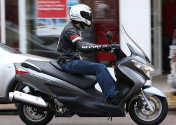 Suzuki burgman 125 2008 rok rama dokumentyy