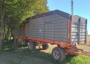 Przyczepa do kukurydzy
