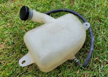ZBIORNIK WYRÓWNAWCZY PŁYNU CHŁODNICZEGO SUZUKI BURGMAN 250, 400 99-02