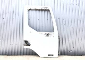 DRZWI PRAWE RENAULT TRUCKS MIDLUM Hatchback