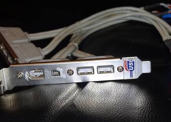 4x Port USB na śledziu do komputera ,USB , 1394 ,Micro usb
