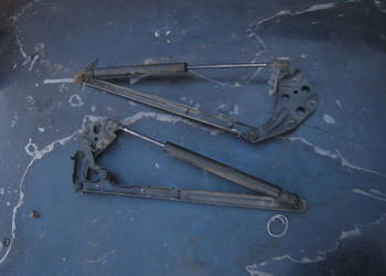 Zawiasy zawias maski Mercedes-Benz CLK C208 A208 97-02