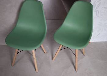 Krzesło, styl skandynawski, zielone, nogi buk.