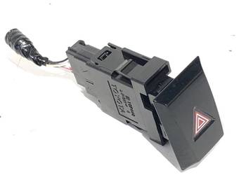 WŁĄCZNIK ŚWIATEŁ AWARYJNYCH TOYOTA CAMRY 15F448 PRZYCISK AWARYJNE